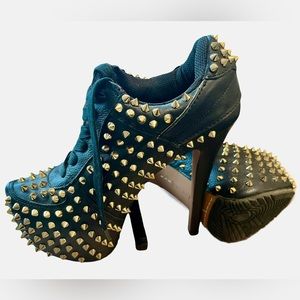 ZigiGirl NYC SpyGlass Leather 3” Platform Lace-Up Studded 7” Stilettos Sz 8.5